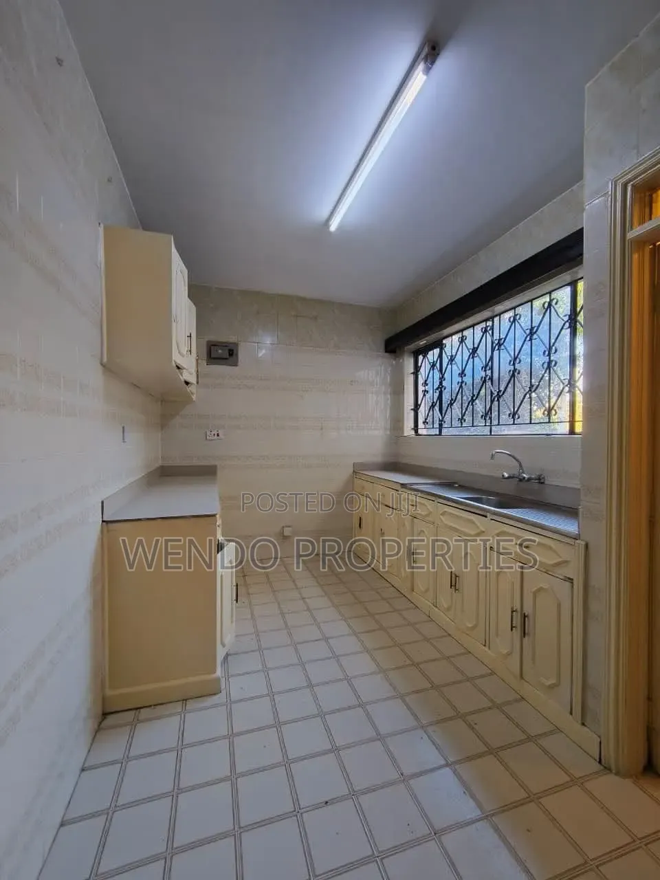 3bdrm Apartment in Kileleshwa for rent