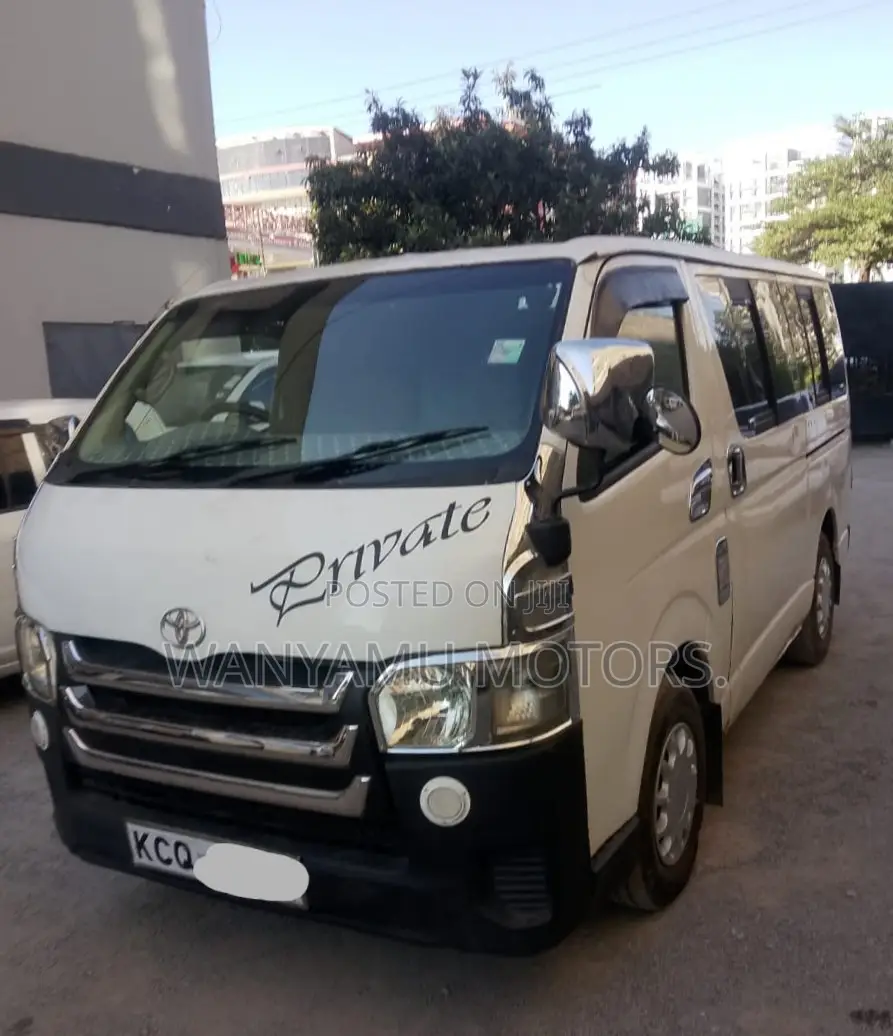 Toyota HiAce 2012 White