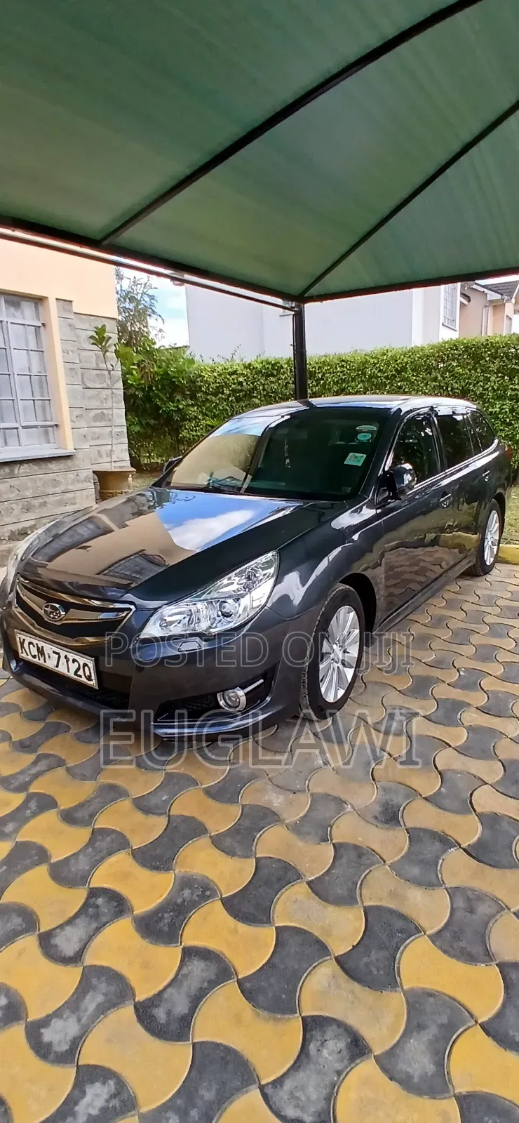 Subaru Legacy 2.5i Premium 2010 Gray