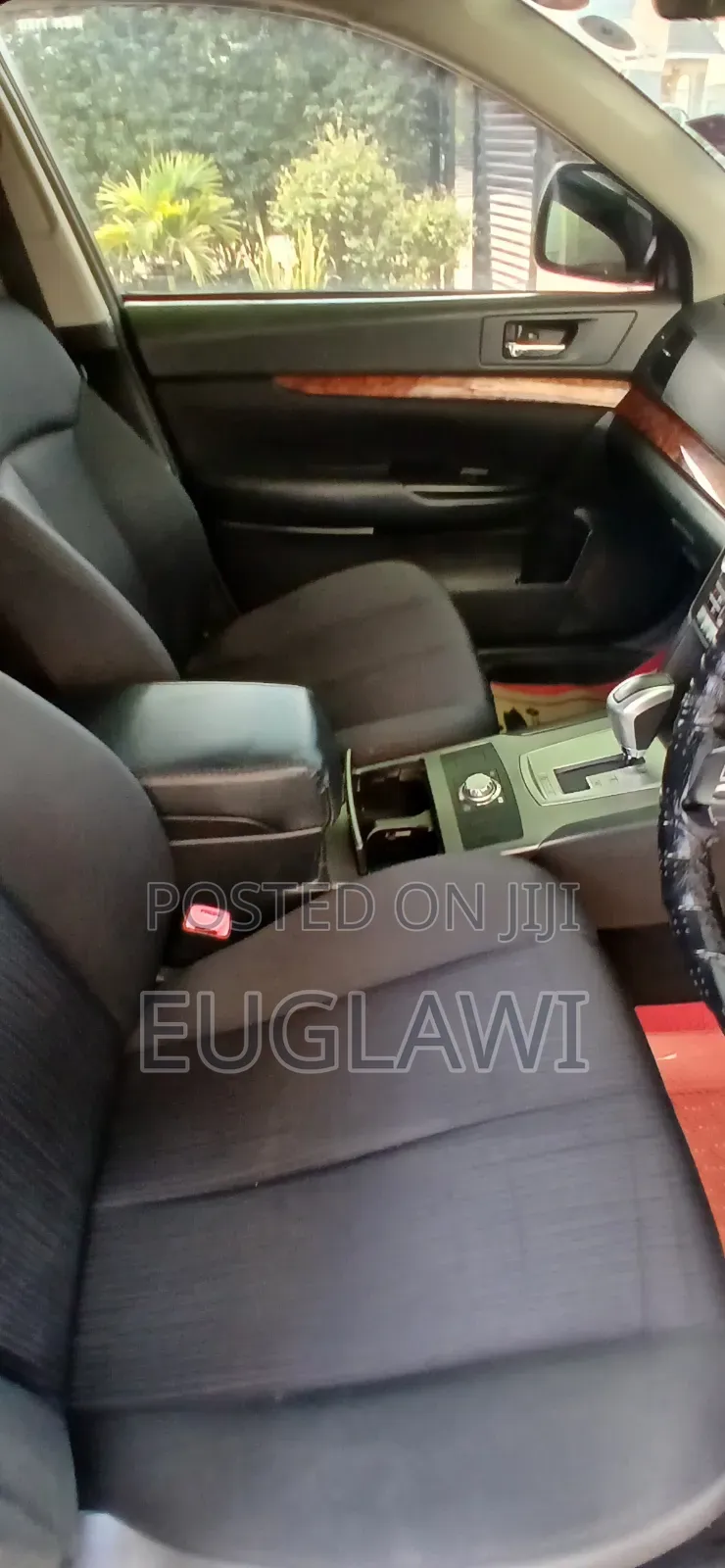 Subaru Legacy 2.5i Premium 2010 Gray
