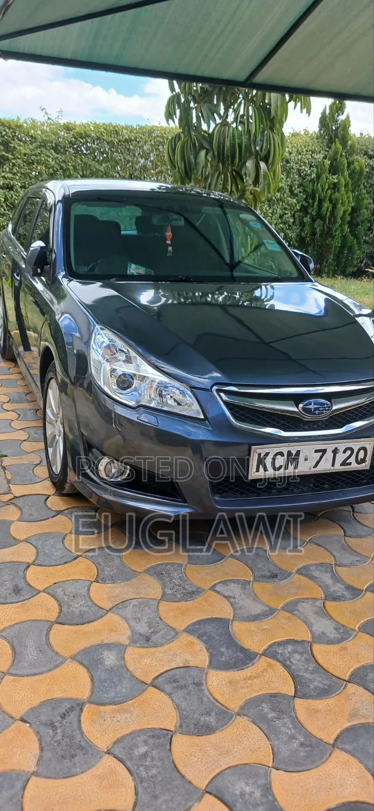 Subaru Legacy 2.5i Premium 2010 Gray