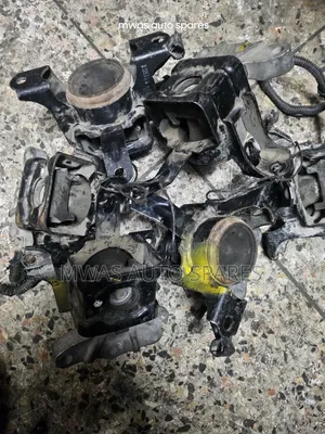 Suzuki Alto Engine Mounting