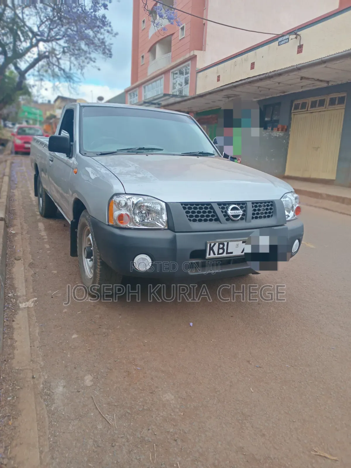 Nissan Hardbody 2009 Silver