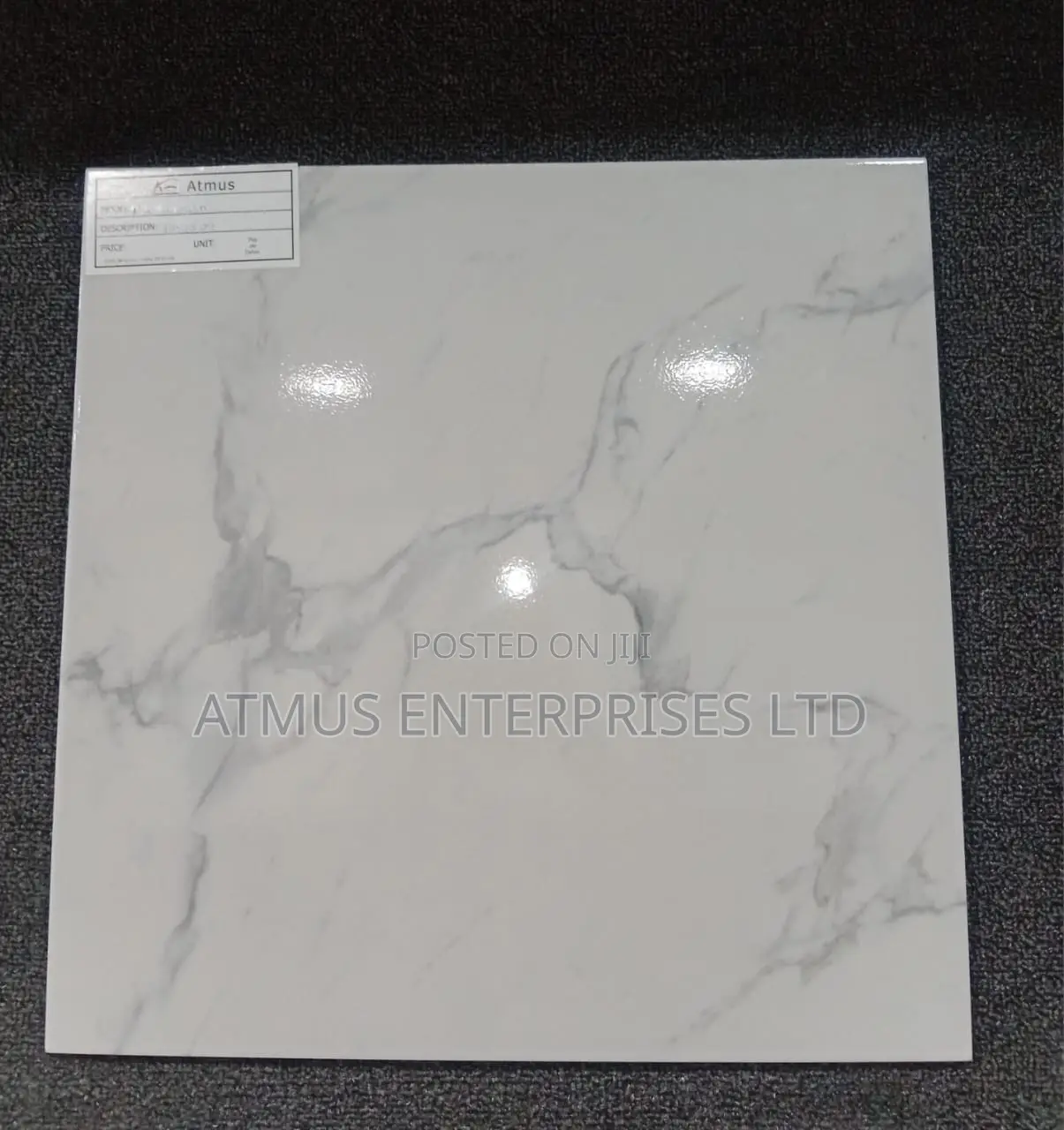 Twyford BLO44033K Tile