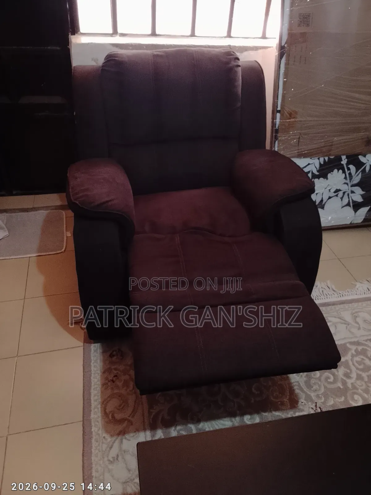 Recliner Sofa