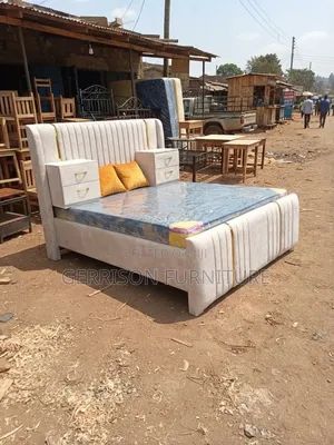 Luxury 5x6 Cream Bed Set | Full Combo With Mattress Drawers