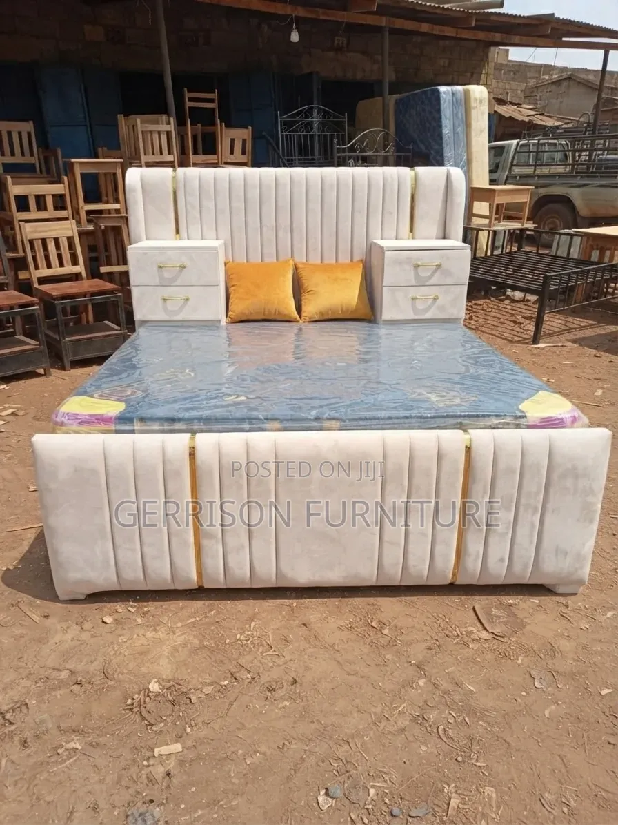 Luxury 5x6 Cream Bed Set | Full Combo With Mattress Drawers