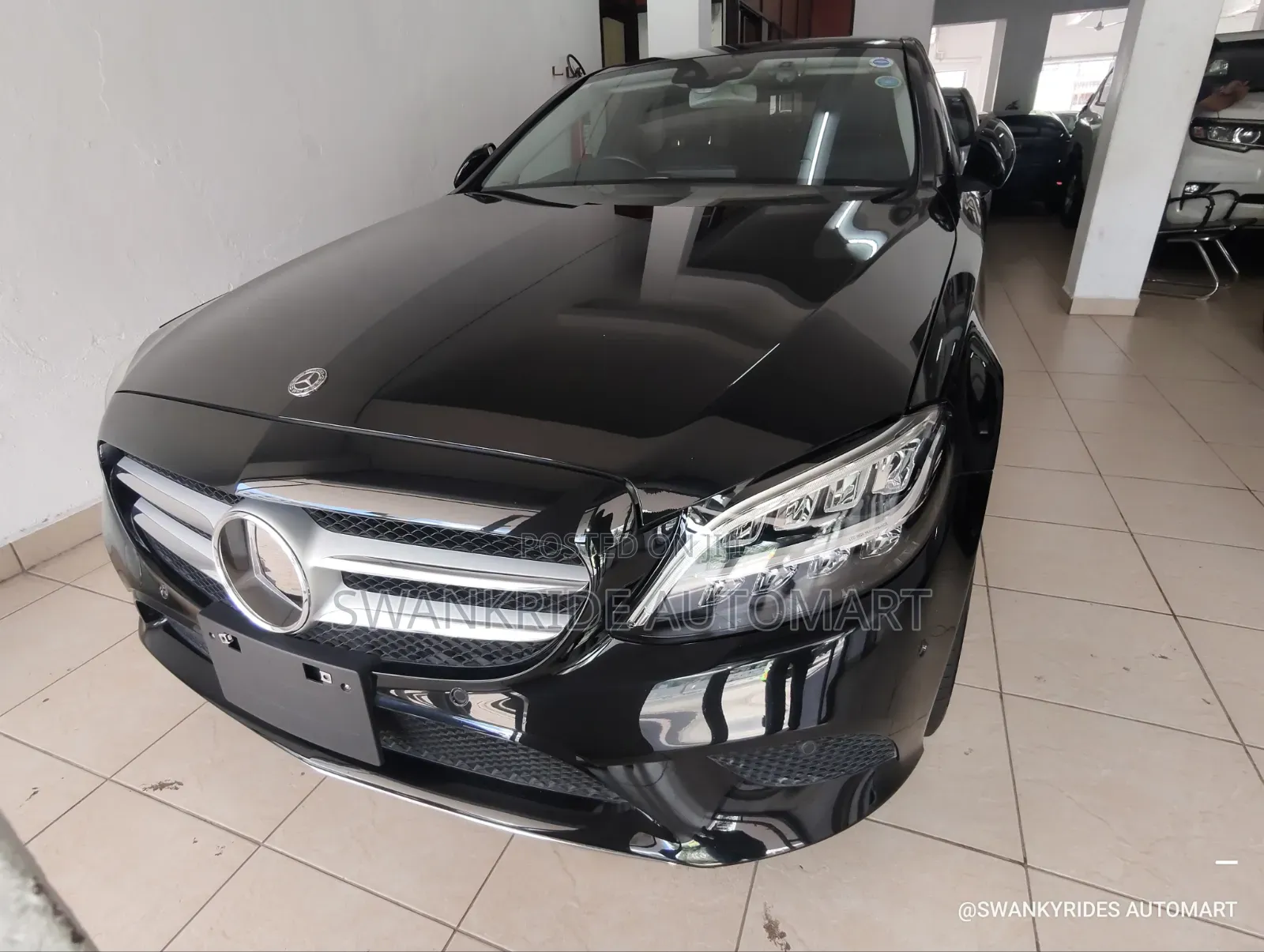 Mercedes-Benz C180 2018 Black