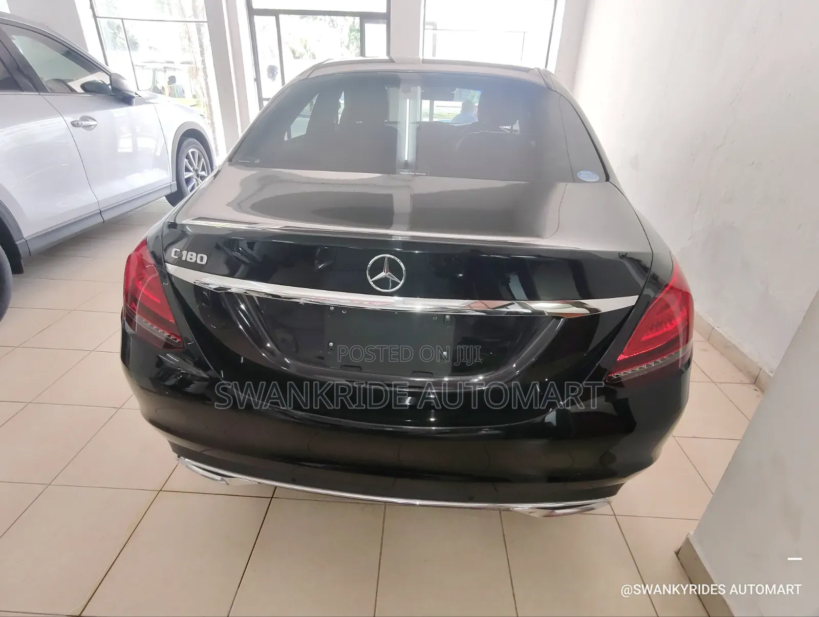 Mercedes-Benz C180 2018 Black