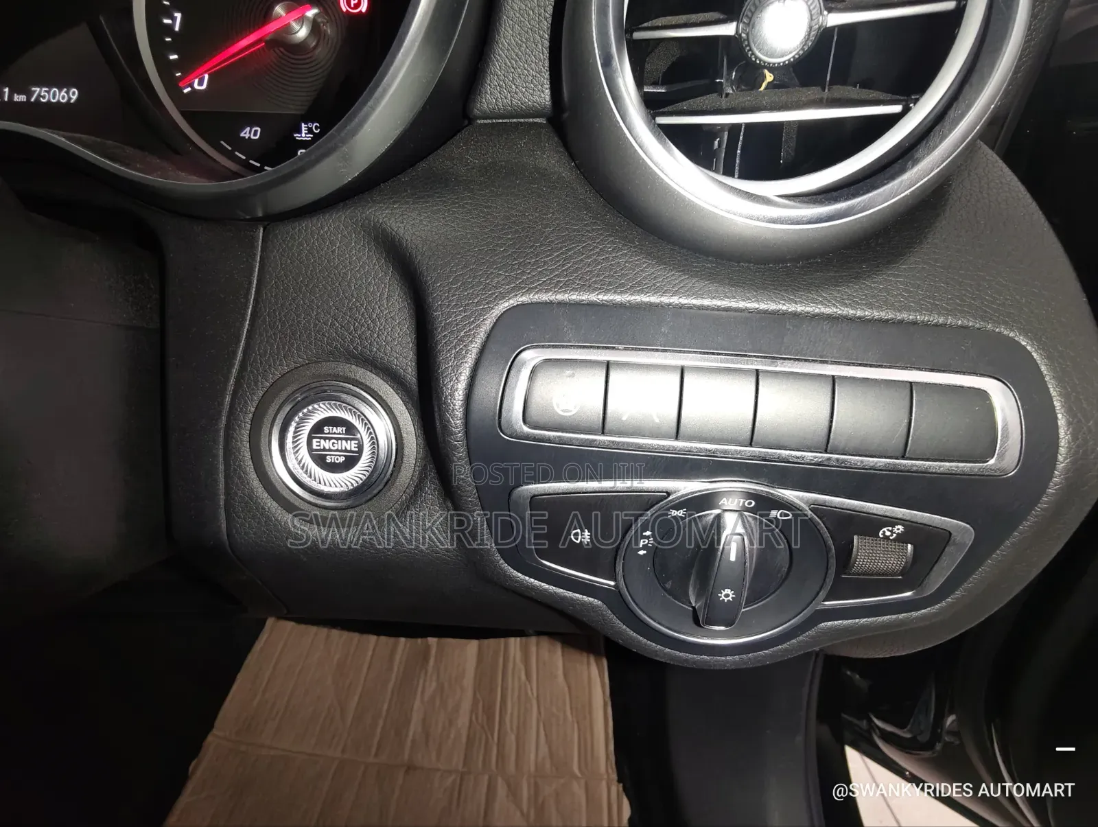Mercedes-Benz C180 2018 Black