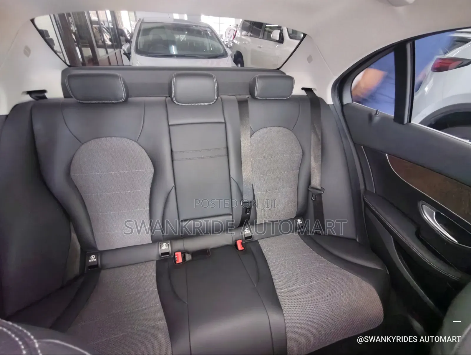Mercedes-Benz C180 2018 Black