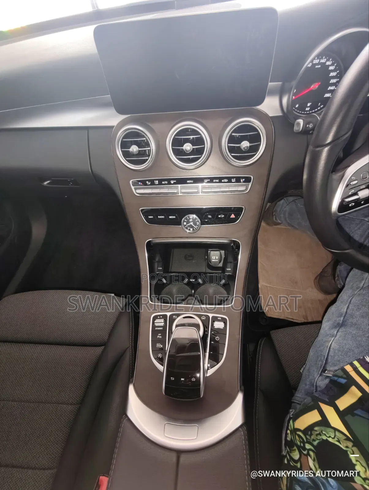 Mercedes-Benz C180 2018 Black