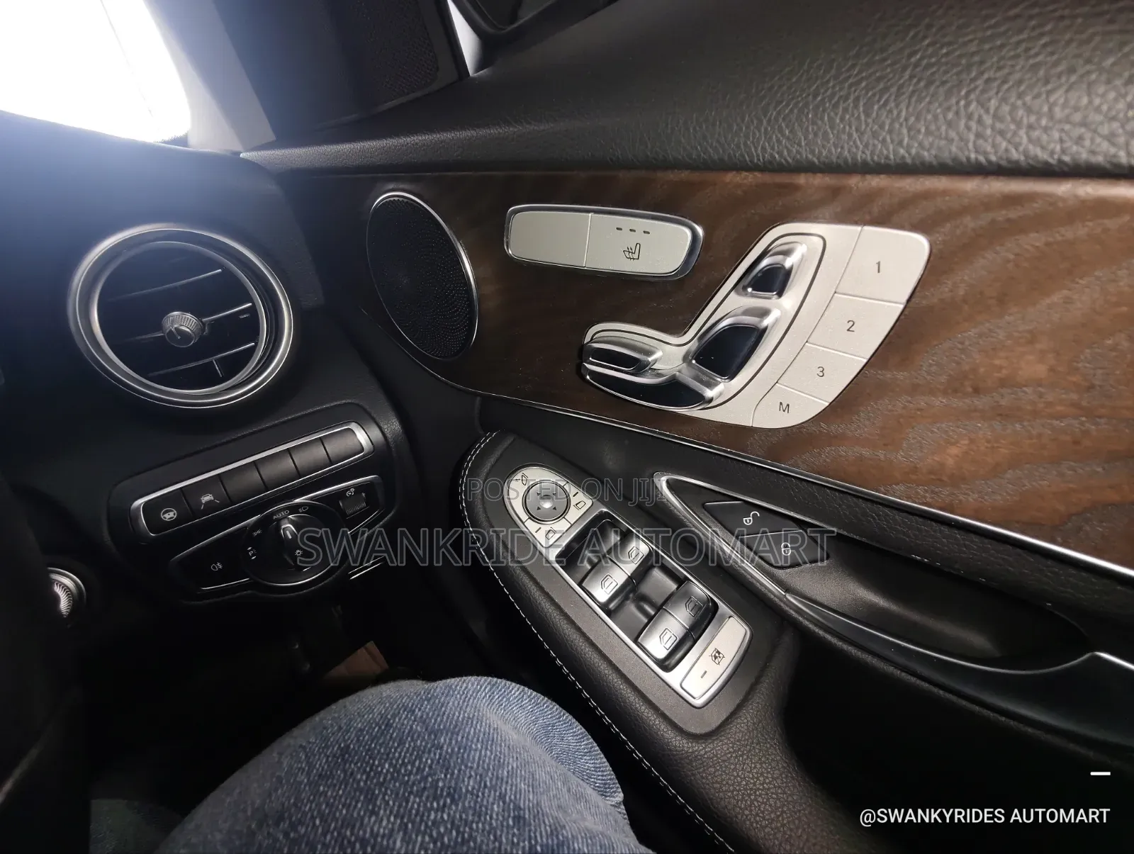 Mercedes-Benz C180 2018 Black