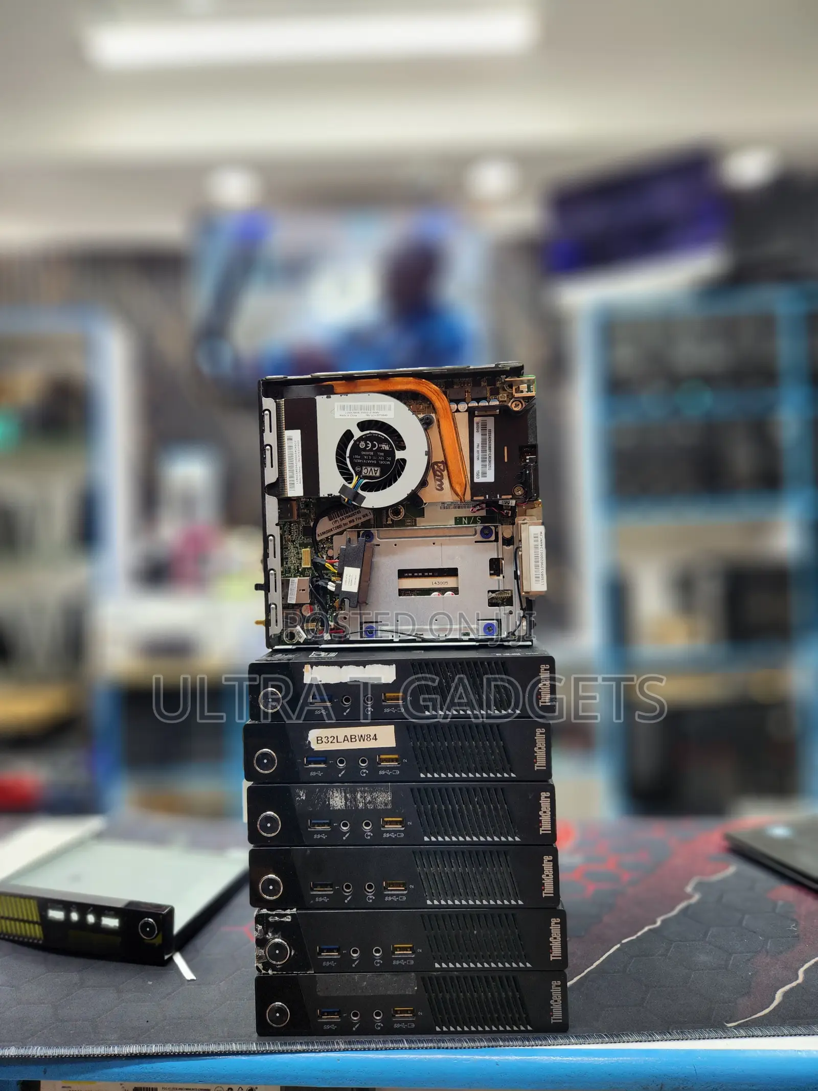 Lenovo ThinkCentre M710 Tiny 4GB Intel Core i3 SSD 128GB