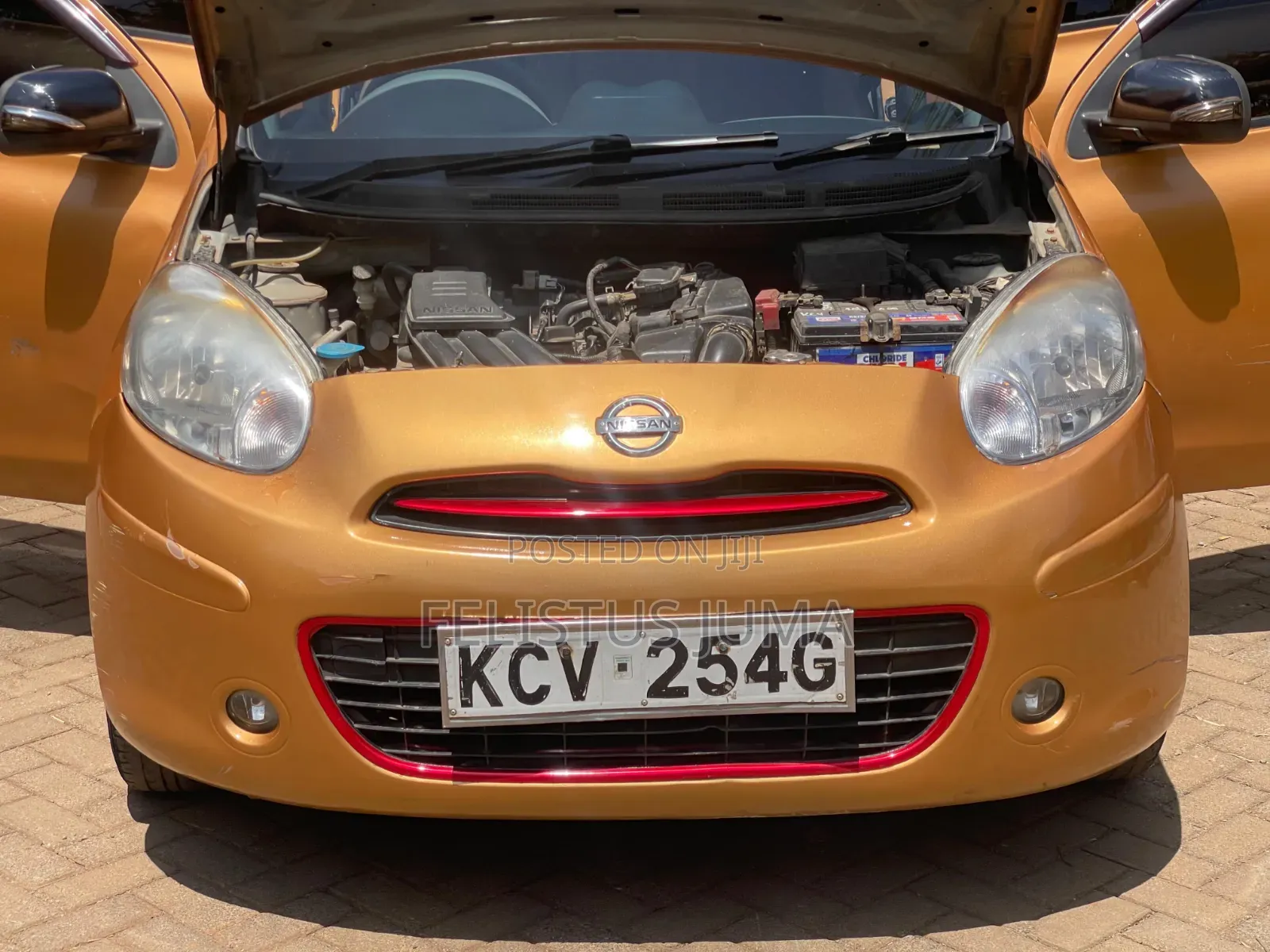 Nissan March 2009 Orange