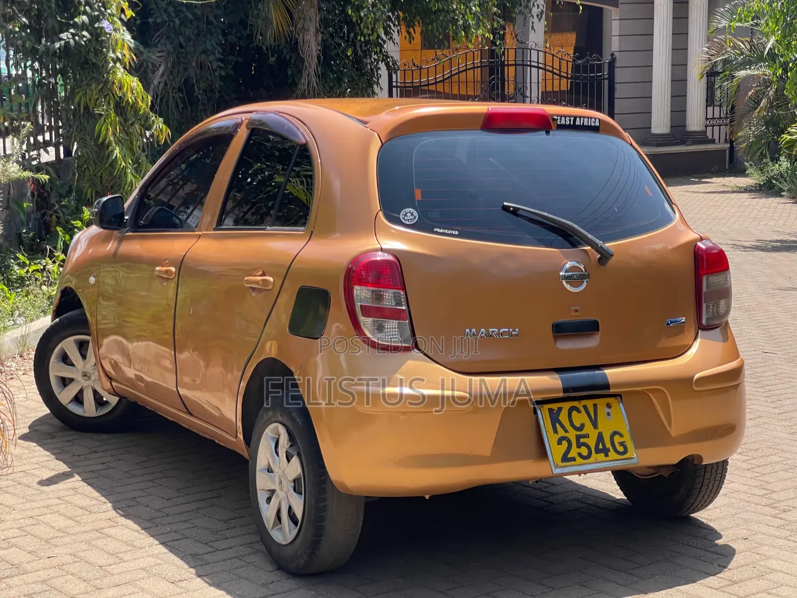 Nissan March 2009 Orange