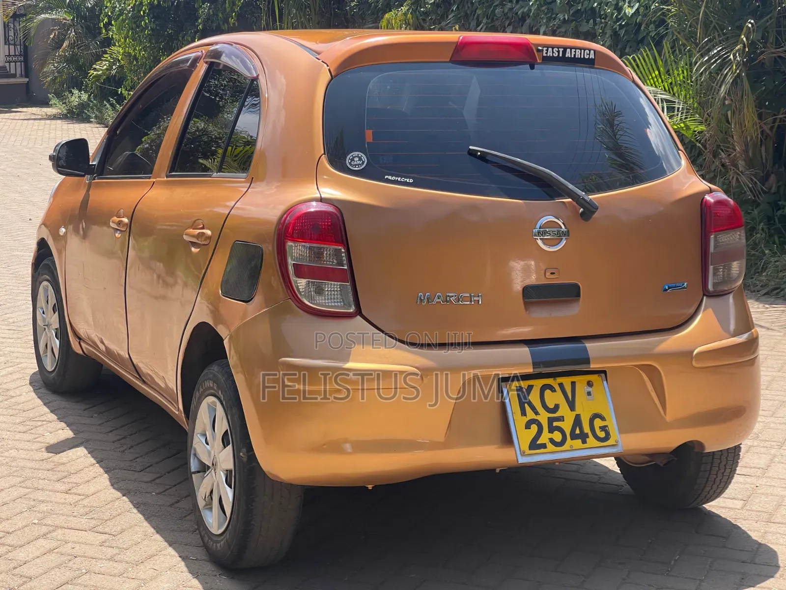 Nissan March 2009 Orange