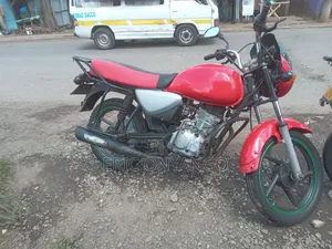 Bajaj Boxer 2018 Red