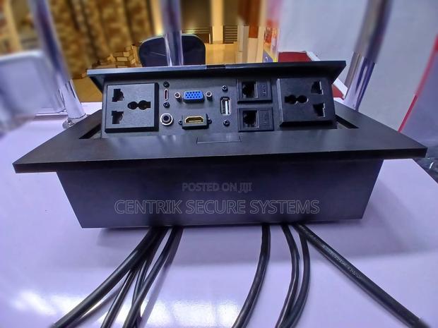Table Patch Panel Pop Up Desktop Data and Socket Box Conference Table - thumbnail 2