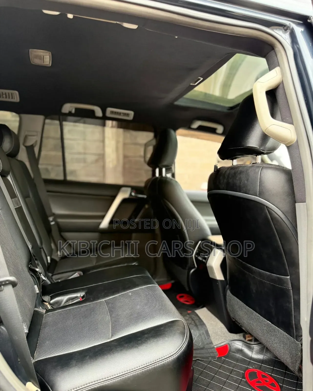 Toyota Land Cruiser Prado 2011 Black