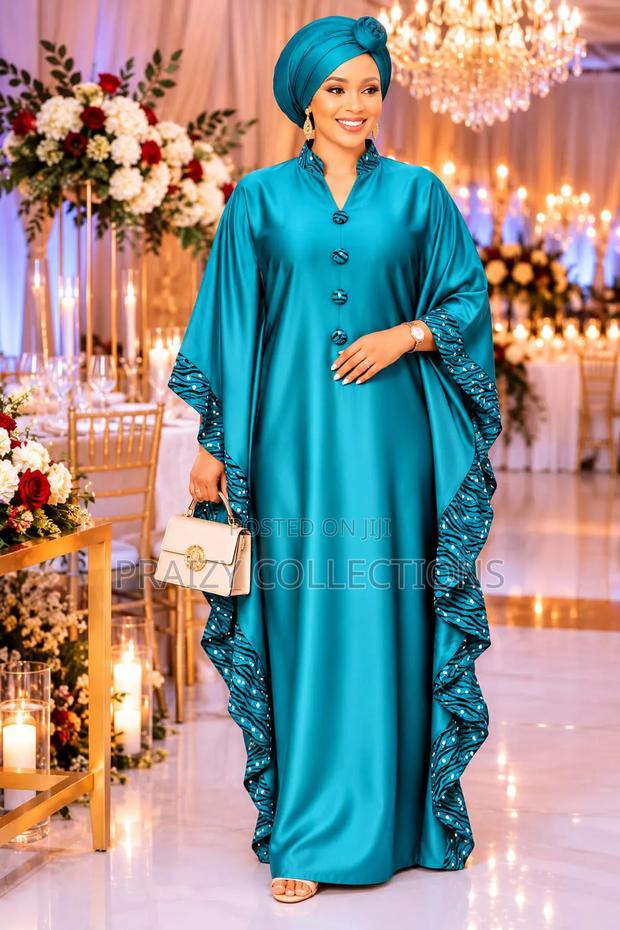 Good Quality Kaftan Free Size Dresses With Button and Printed Sides - thumbnail 3