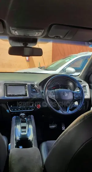 Honda Vezel 2020 Black