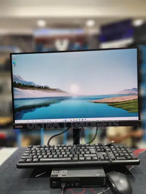 Desktop Computer Lenovo ThinkCentre M93p 4GB Intel Core i3 SSD 128GB