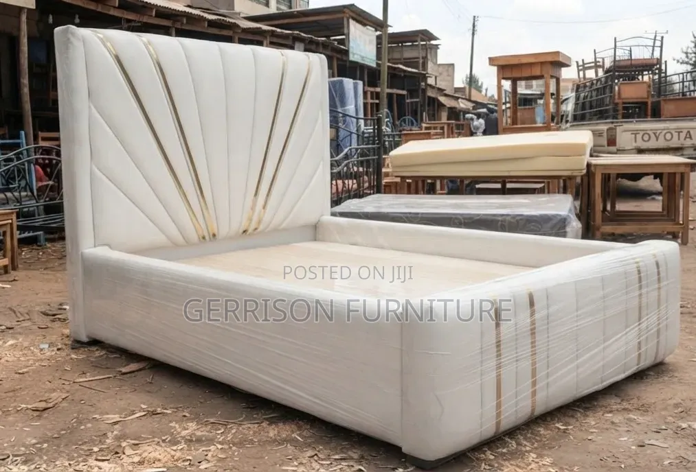 Luxury 5x6 White Sunburst Bed Frame