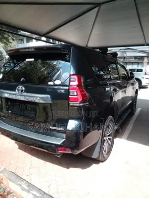 Toyota Land Cruiser Prado 2019 Black