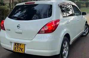 Nissan Tiida 2007 Pearl
