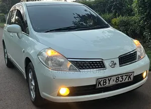 Nissan Tiida 2007 Pearl