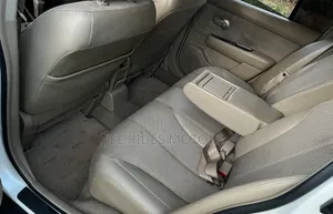 Nissan Tiida 2007 Pearl