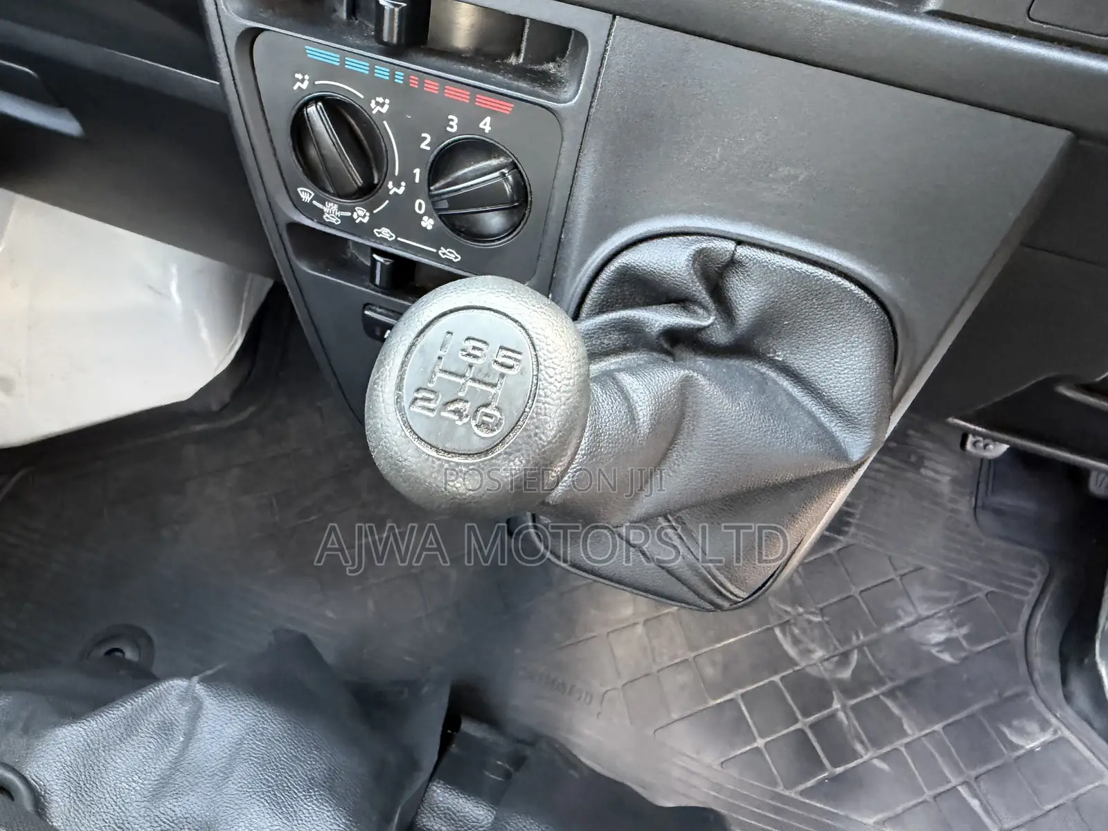 Daihatsu Move 2019 White