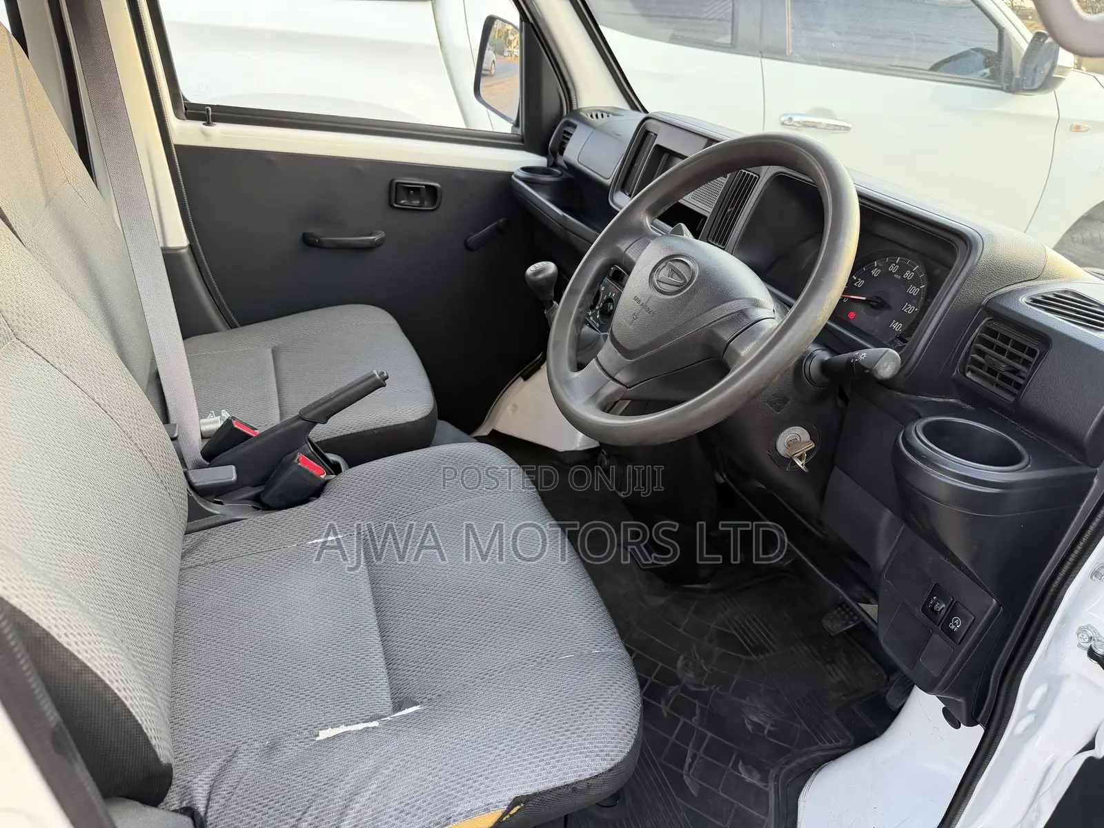 Daihatsu Move 2019 White