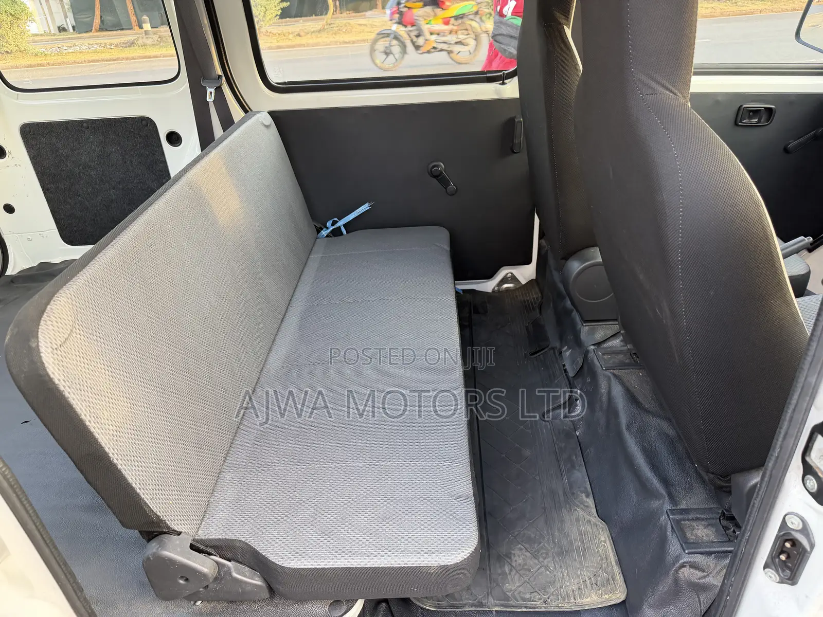 Daihatsu Move 2019 White