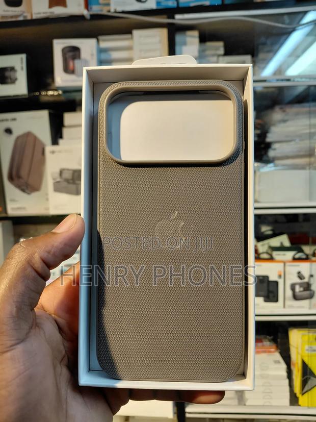 iPhone 18proMax Techwoven Case - thumbnail 3