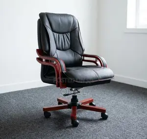 Executive Office Leather Chair : Directors Chair
