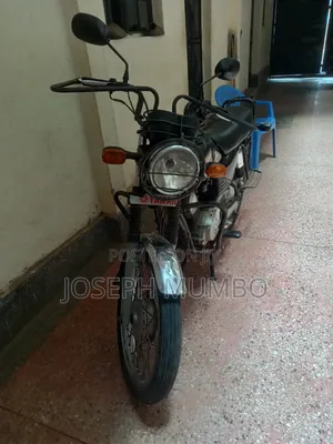 Yamaha Crux 2016 Black