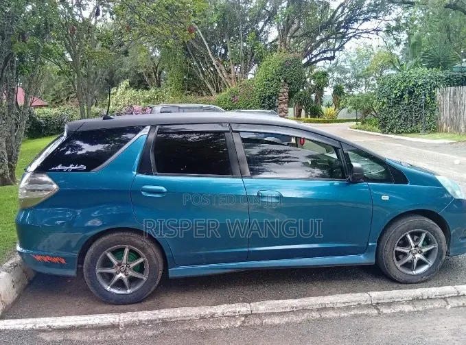 Honda Fit Shuttle 1.5 2WD 2013 Blue