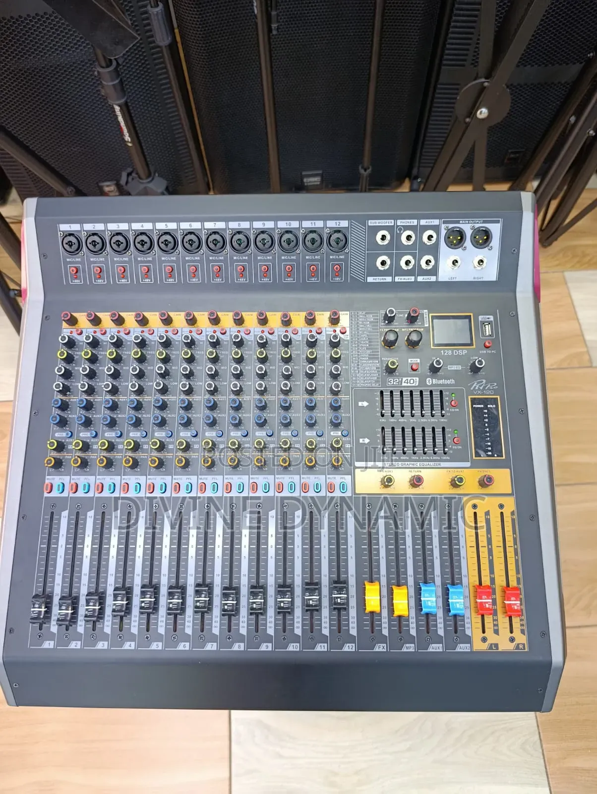 Vx120- Powered Mixer
