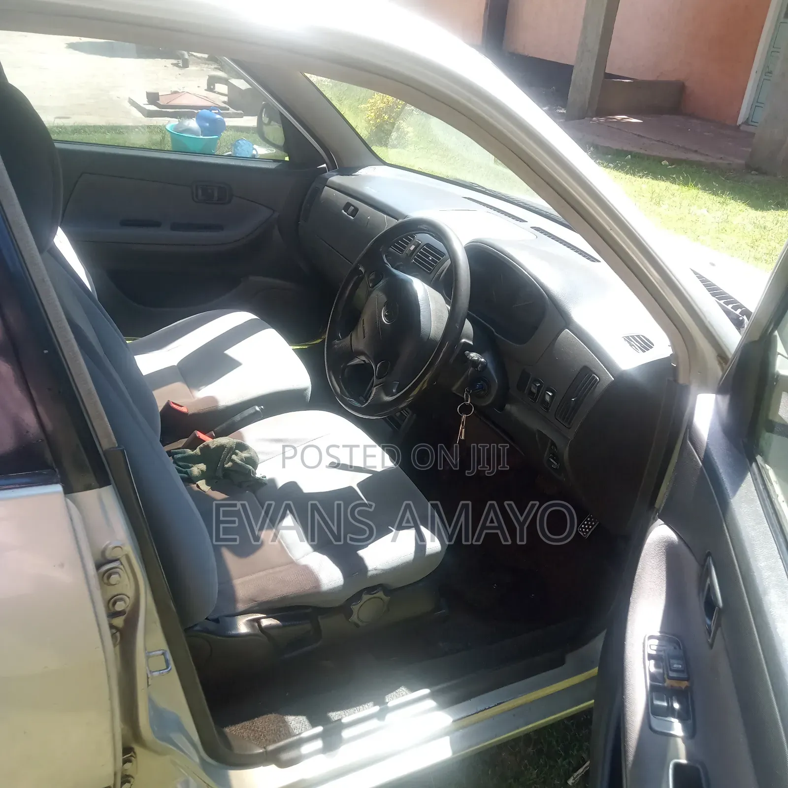 Toyota Vitz 2004 Burgundy