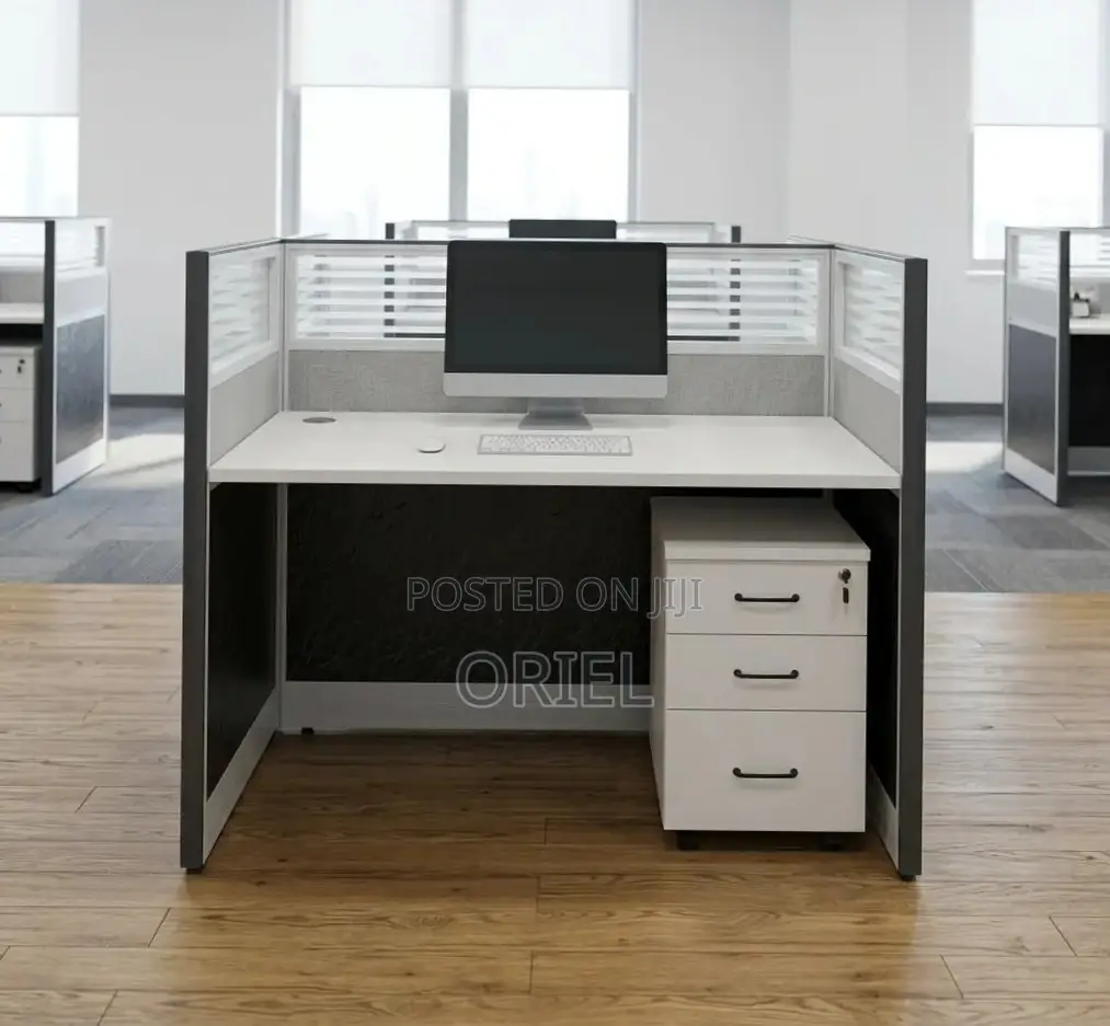 Office Workstation : 2-Way White Workstation