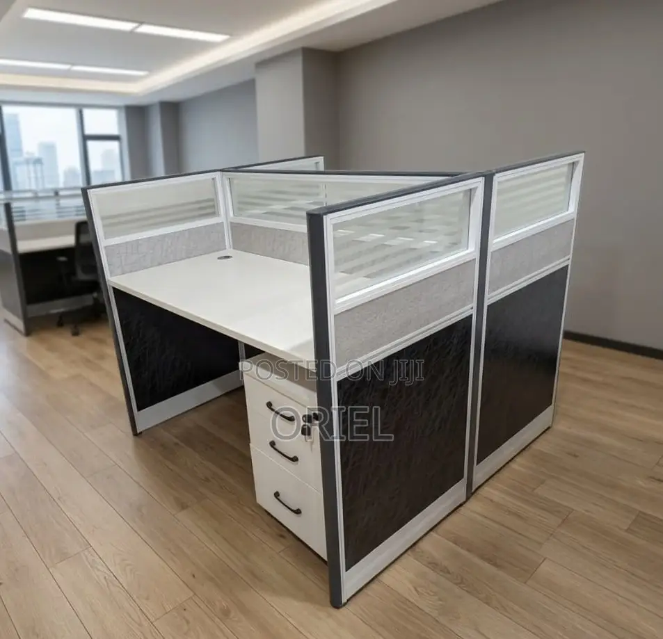 Office Workstation : 2-Way White Workstation