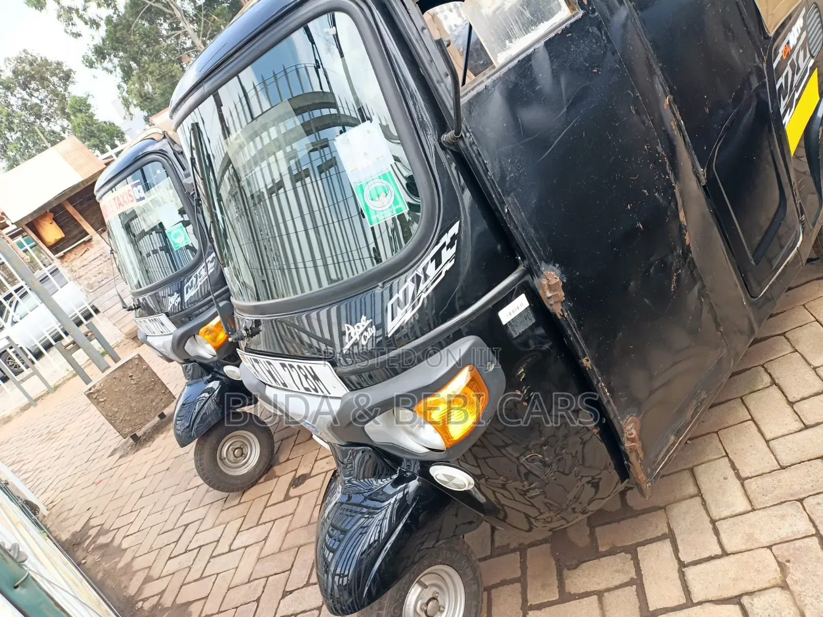 Piaggio 2025 Black
