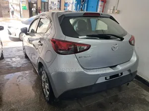 Mazda Demio 2019 Silver