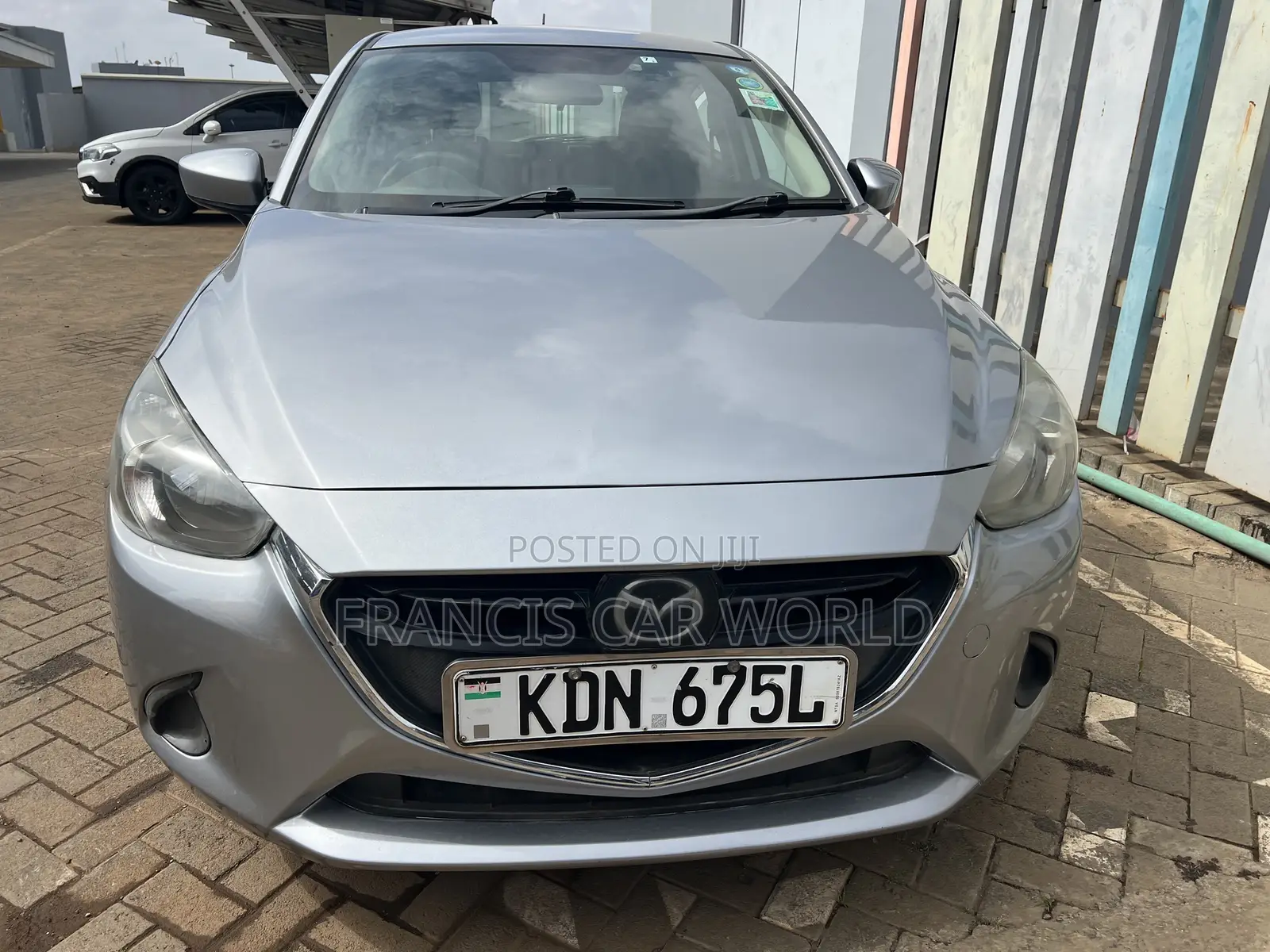 Mazda Demio 2016 Silver