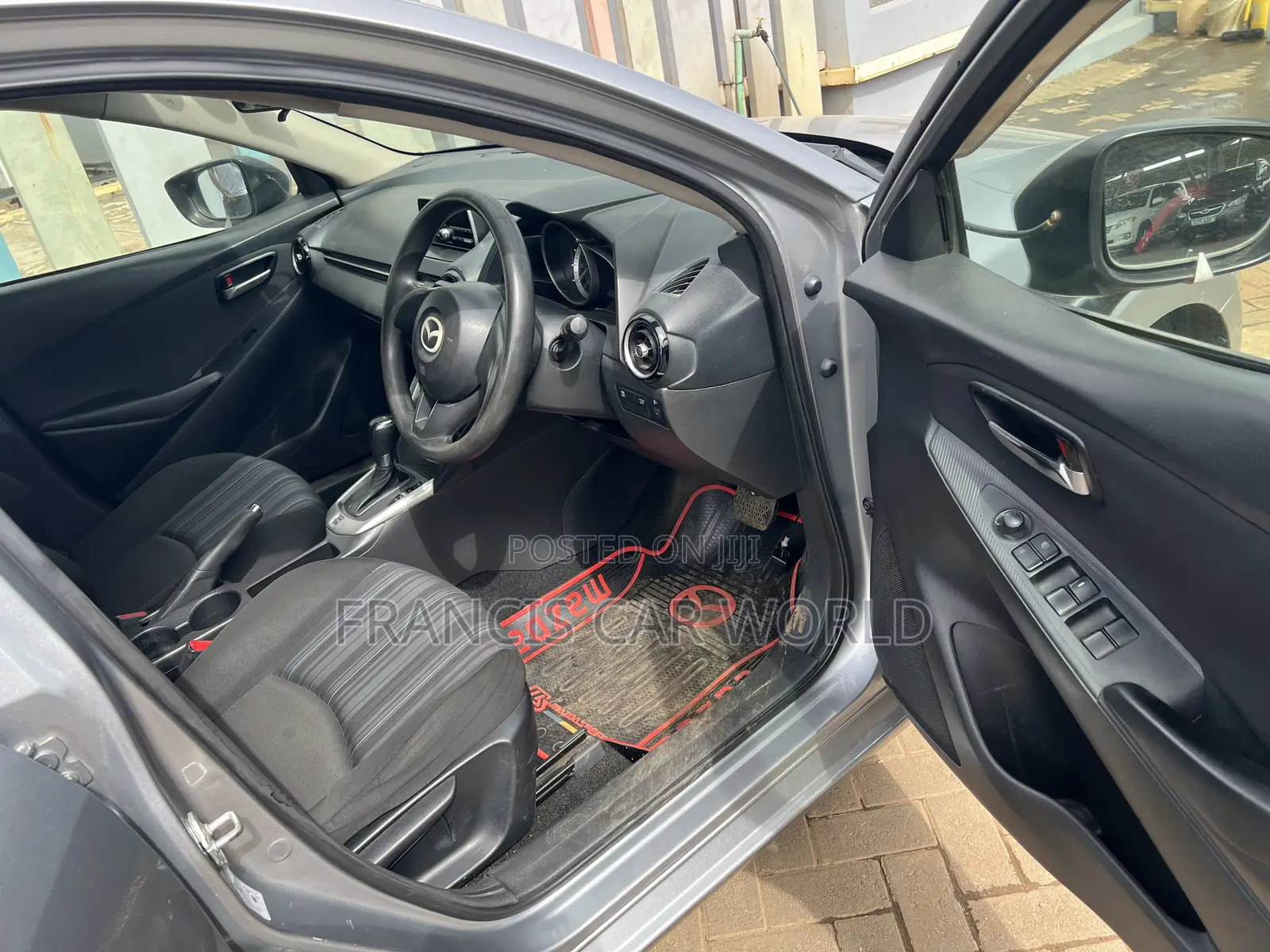 Mazda Demio 2016 Silver