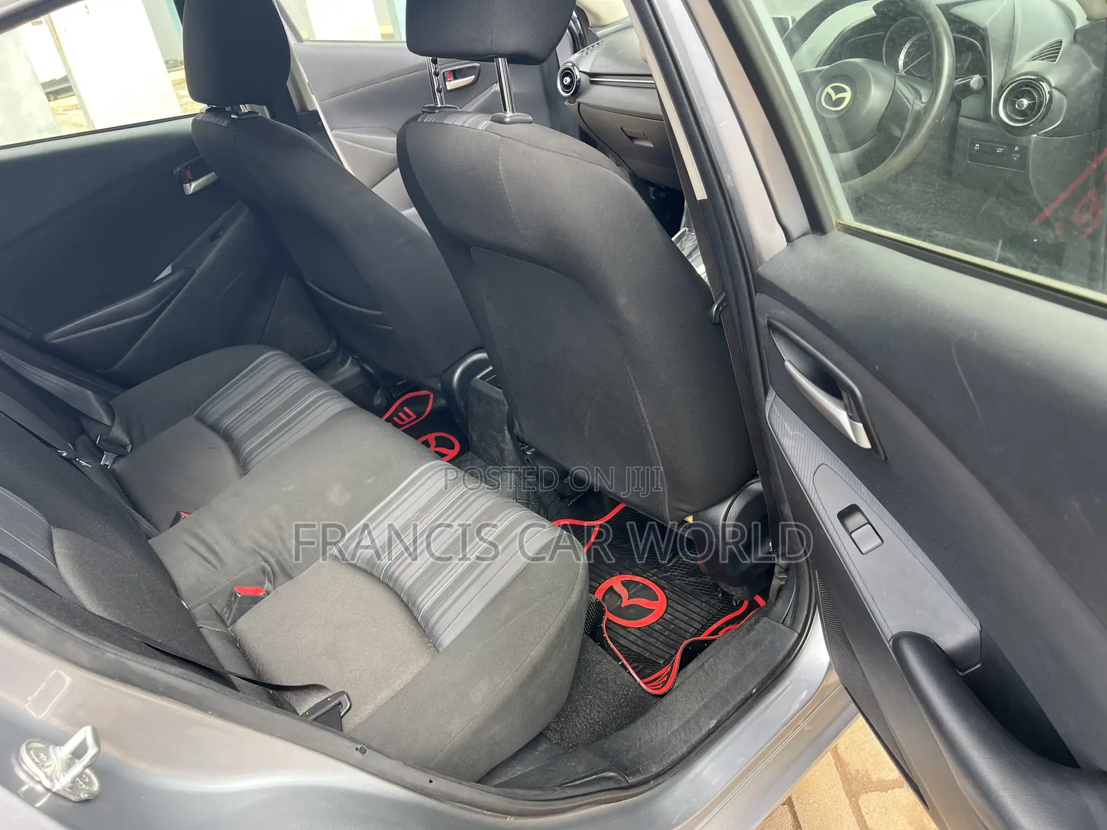Mazda Demio 2016 Silver