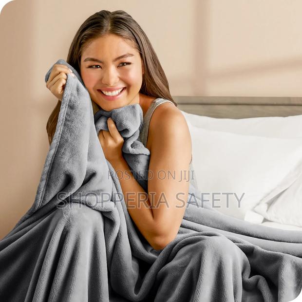 Soft Fleece Blanket - thumbnail 2