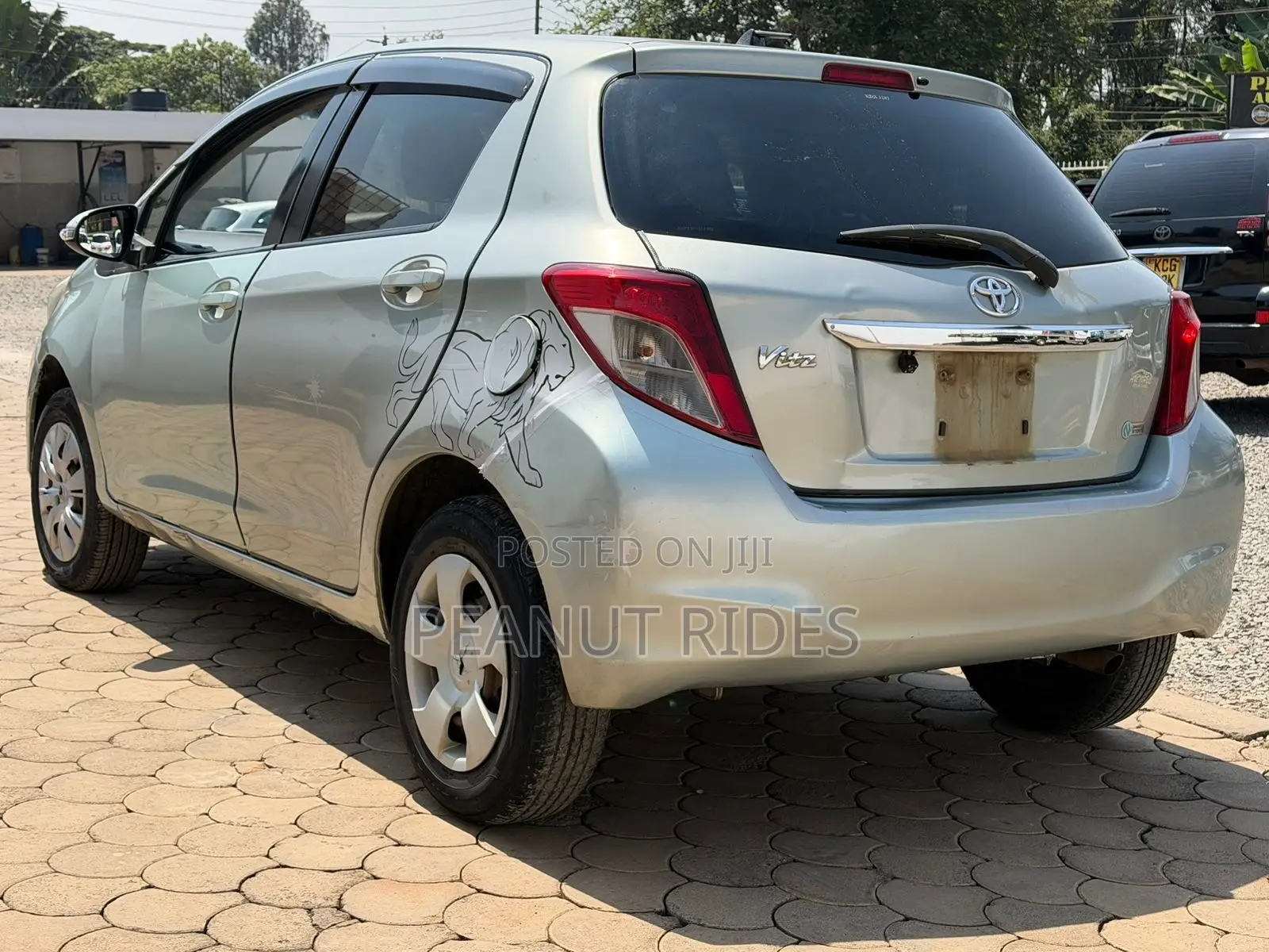 Toyota Vitz 2014